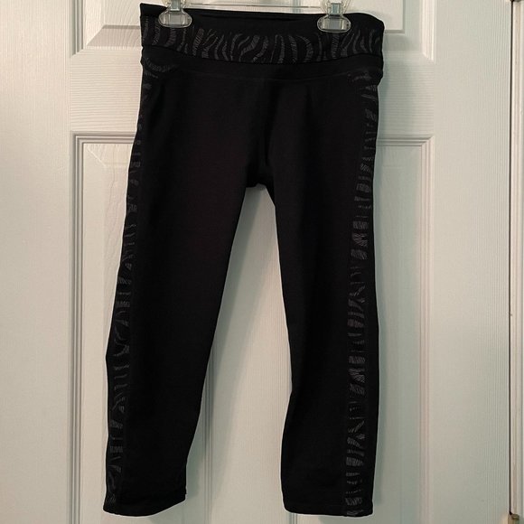 Fabletics Cropped Leggings - Picture 1 of 4